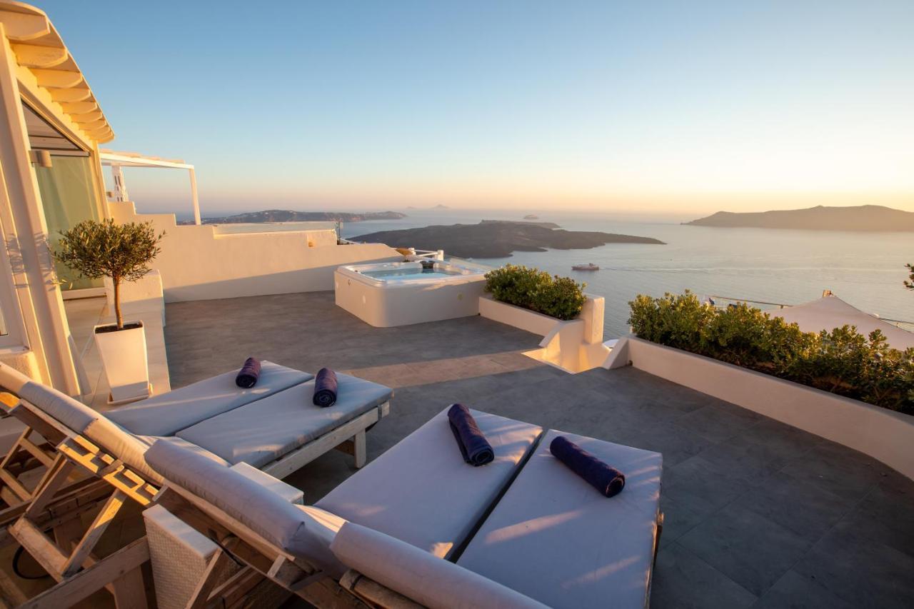 Sunset View Villa Santorini - With Outdoor Jacuzzi 菲罗斯特法尼 外观 照片